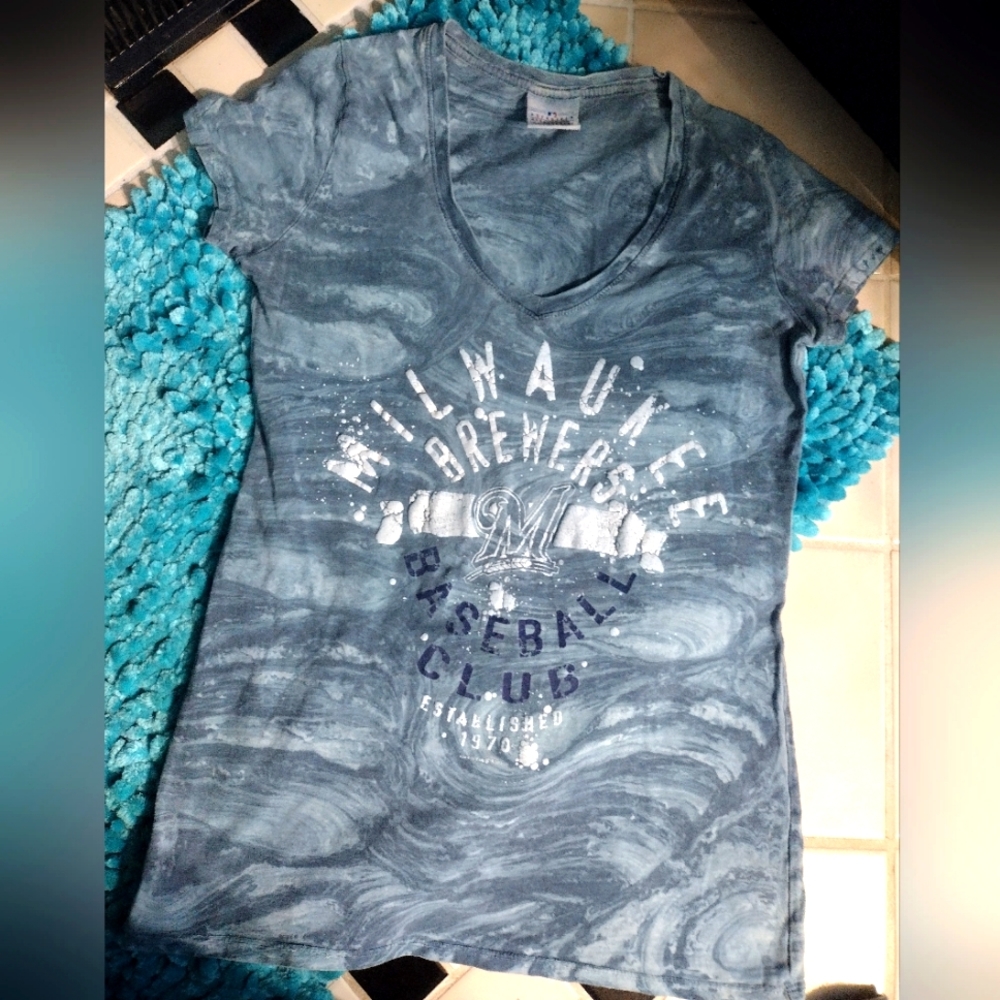 Official Milwaukee Brewers tee
